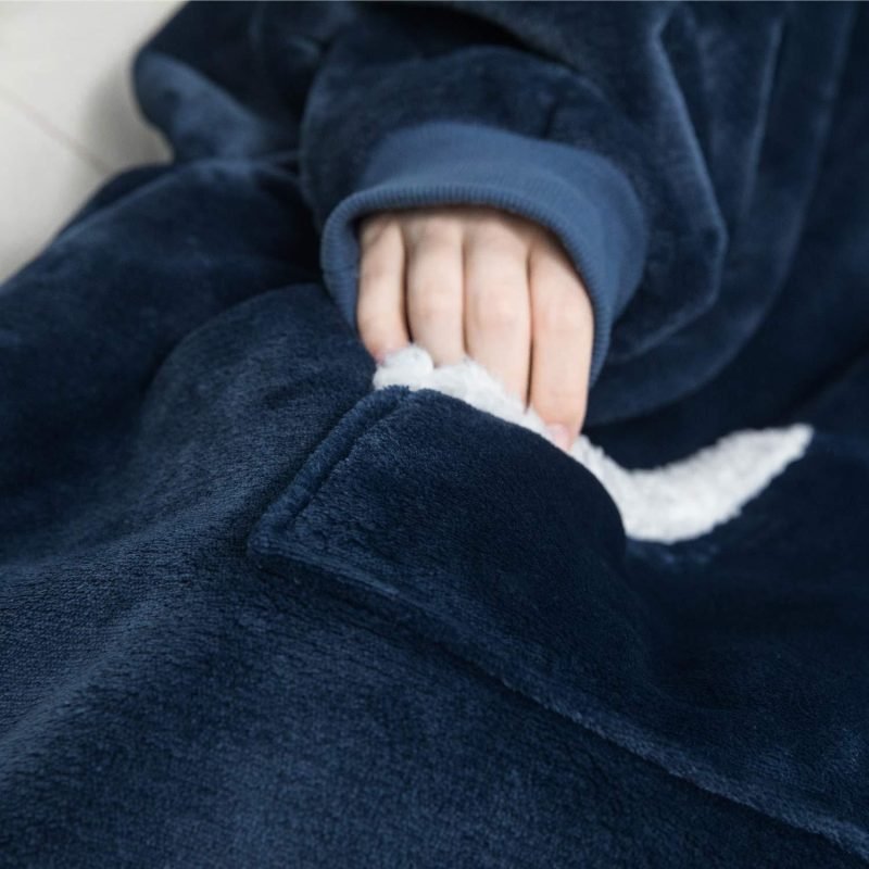 UooneeQ™ Wearable Blanket Hoodie - Image 4